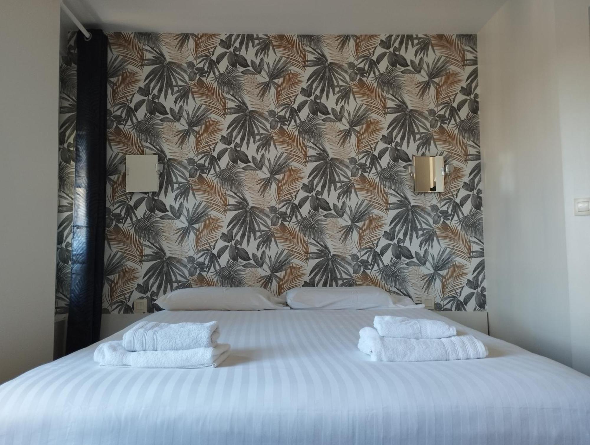Brit Hotel L'Arrivee Guingamp Luaran gambar