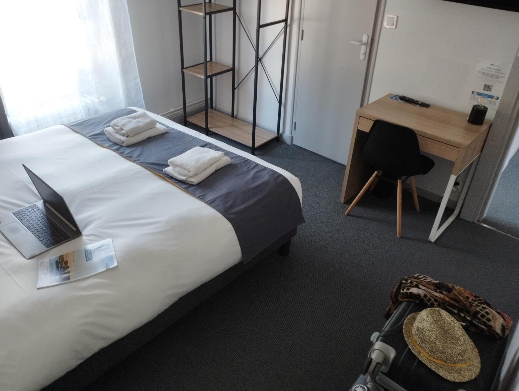 Brit Hotel L'Arrivee Guingamp Luaran gambar